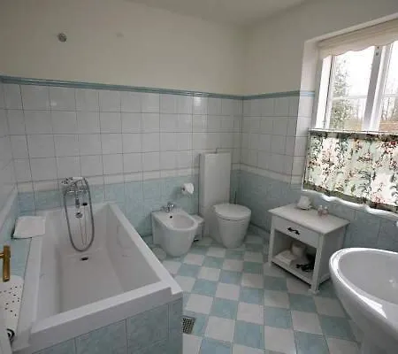 Broholm Castle 3* Gudme