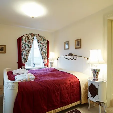 Broholm Castle Hotel