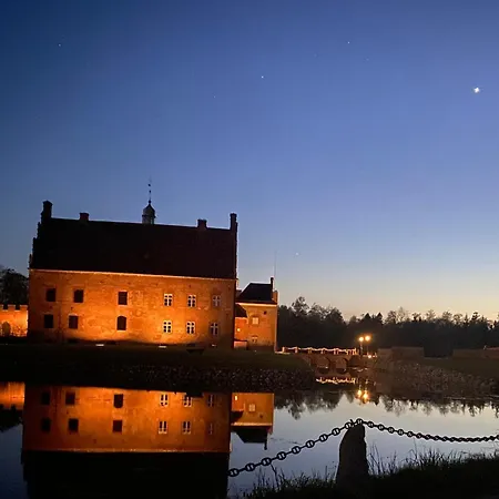 ホテル Broholm Castle 3*