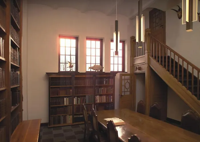 Broholm Castle 3* Gudme