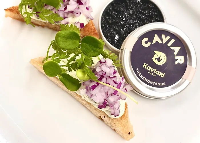 Broholm Castle Отель 3*