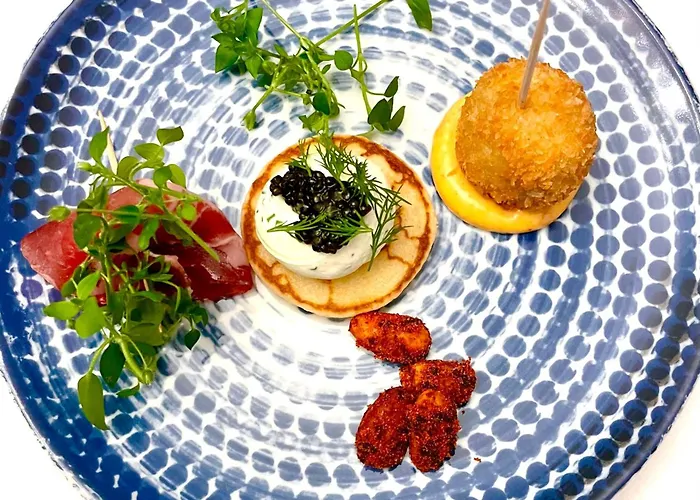 Отель Broholm Castle